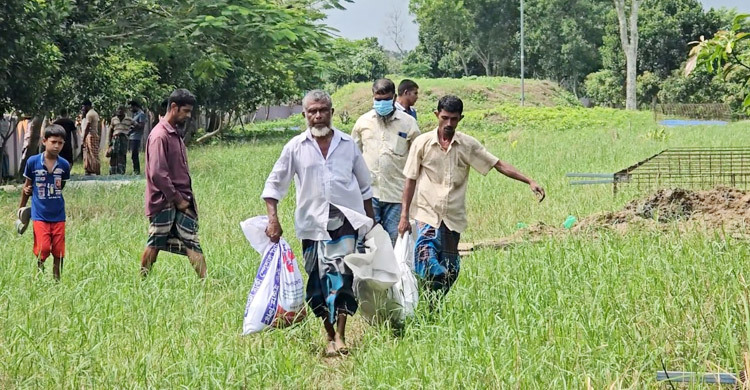 ‘রহস্যজনক মৃত্যু’, দাফনের ১৯ দিন পর স্কুলছাত্রীর মরদেহ উত্তোলন