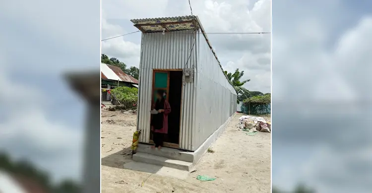 দাউদকান্দিতে প্রবাসীর ৫ ফুট চওড়া বসতঘর, ভিডিও ভাইরাল
