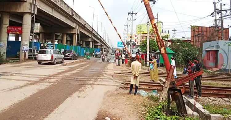 কুমিল্লার অরক্ষিত ১১৬ রেলক্রসিং যেন &lsquo;মরণফাঁদ&rsquo;, দশ বছরে ৫৫৩ মৃত্যু