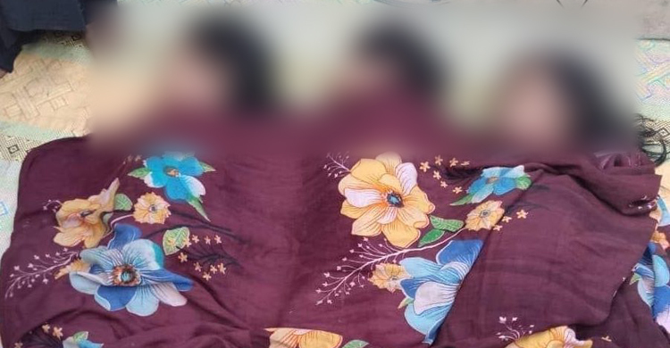 গোসল করতে গিয়ে পুকুরে ডুবে দুই বোনসহ ৩ শিশুর মৃত্যু