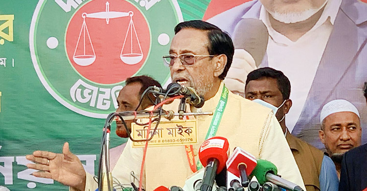 ২০০১ সালের পর বিএনপি অশিক্ষিতদের হাতে চলে গেছে: কর্নেল অলি