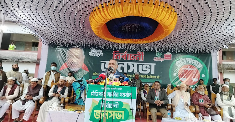 দেশ এখন দুই ভাগে বিভক্ত: ডা. তাহের