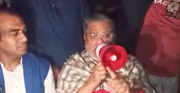 ভোট না দিলে ঘর-বাড়ি সব পুড়াইয়া ছাড়খাড় করে দিবো: বিএনপি নেতার হুমকি