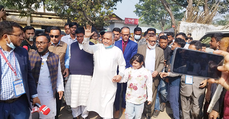 নির্বাচন এখন পর্যন্ত সুষ্ঠু হচ্ছে: ডা. তাহের