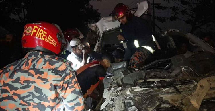 কুমিল্লায় সড়ক দুর্ঘটনায় দুজন নিহত