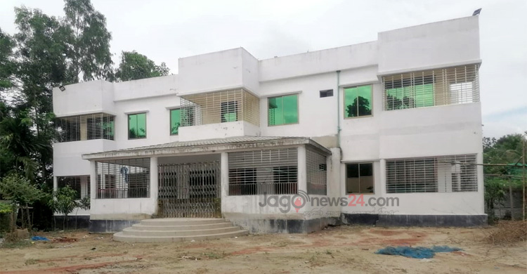 ৬ বছরে শত কোটি টাকার মালিক জনস্বাস্থ্যের ড্রাফটম্যান শাহিন