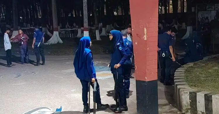 কুমিল্লায় ছাত্রদল-ছাত্রশিবির সংঘর্ষ, ক্যাম্পাসে পুলিশ মোতায়েন