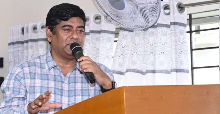 মেধাবৃত্তির স্বীকৃতি শিক্ষার্থীদের বড় সাফল্য অর্জনে অনুপ্রাণিত করবে