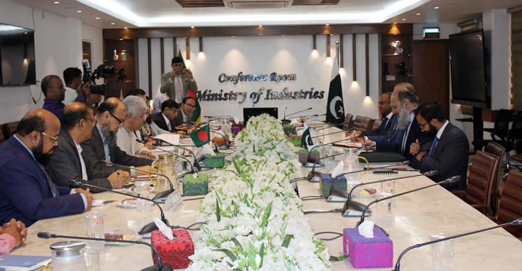 কতদূর এগোবে বাংলাদেশ-পাকিস্তান সম্পর্ক?