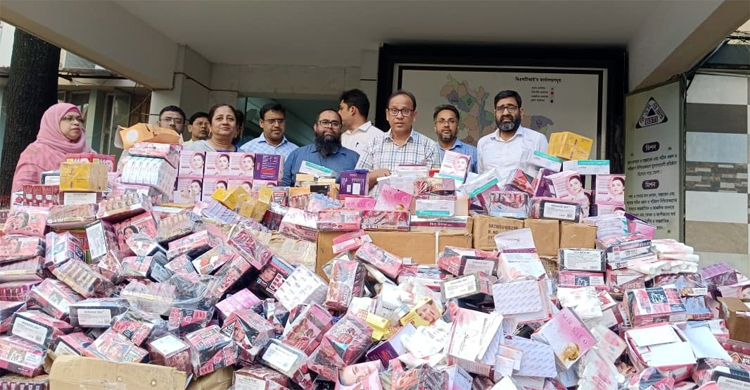 জব্দ করা কসমেটিকসে লিভার-কিডনির জন্য মারাত্মক ক্ষতিকর উপাদান