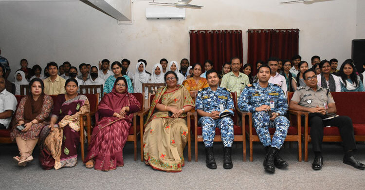 ঢাকায় কোস্টগার্ডের মাদকবিরোধী কর্মশালা