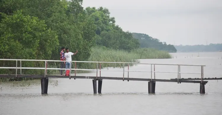 পায়রার জল, জনপদ আর জীবন দেখতে চাইলে