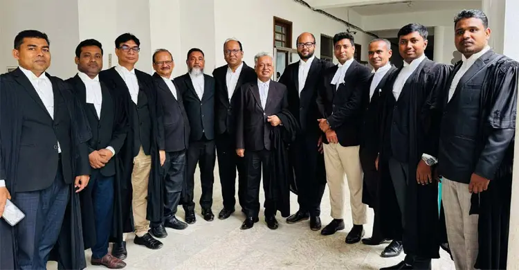 লাল-সবুজ প্যানেলে মনোনয়ন জমা দিলেন এনসিপির আইনজীবীরা