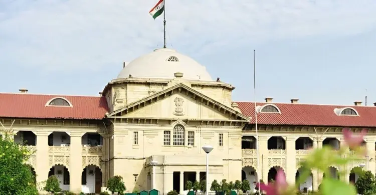 প্রাপ্তবয়স্ক নারীর ইসলাম গ্রহণ ও বিয়ের সিদ্ধান্তে বাধা দেওয়া যাবে না
