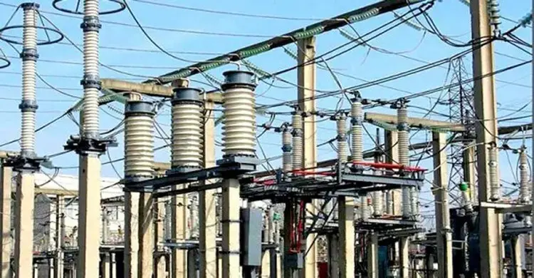 জ্বালানি-সংকটে চট্টগ্রামে বন্ধ ১০ বিদ্যুৎকেন্দ্র, নগরজুড়ে ভোগান্তি