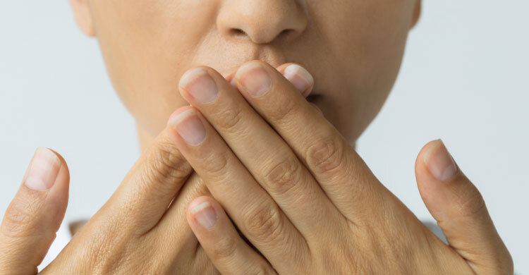 সতেজ নিঃশ্বাসের জন্য, দাঁত ব্রাশ ছাড়াও যা দরকার