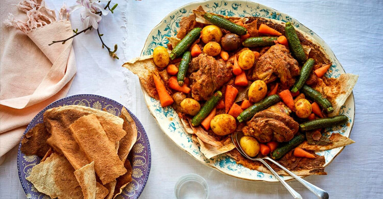 সহজ রেসিপিতে তৈরি করুন আরবের খাবার থারিদ