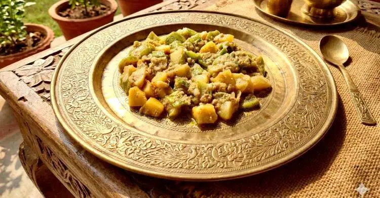 চড়া গরমে খান ঝিঙে-আলু পোস্ত