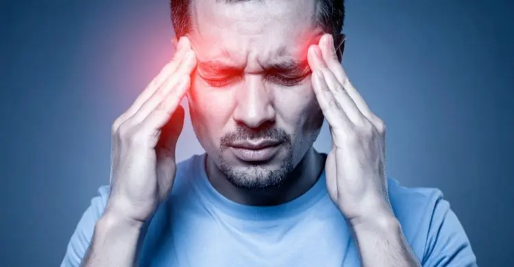 পানি কম খেলে মাথা ব্যথা করে কেন?