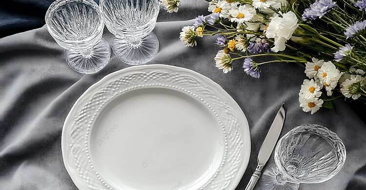 কাচের বাসনে দাগ? ঘরোয়া উপায়েই ফিরিয়ে আনুন উজ্জ্বলতা