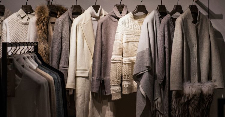 কতদিন পরপর ধোয়া উচিত আপনার শীতের পোশাক