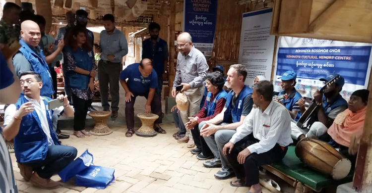 রোহিঙ্গা ক্যাম্প পরিদর্শনে জাতিসংঘের সহকারী মহাসচিব