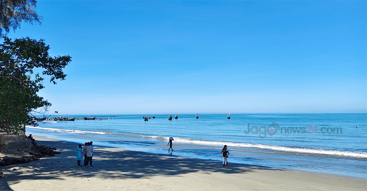 সেন্টমার্টিনে এখনো গত মৌসুমের হতাশার ছাপ