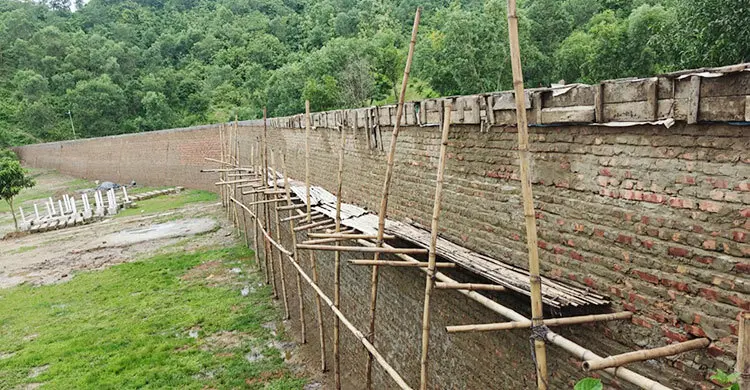 অনুমতি ছাড়াই হাতির করিডোরে দেয়াল নির্মাণ, ঝুঁকিতে বন্যপ্রাণী