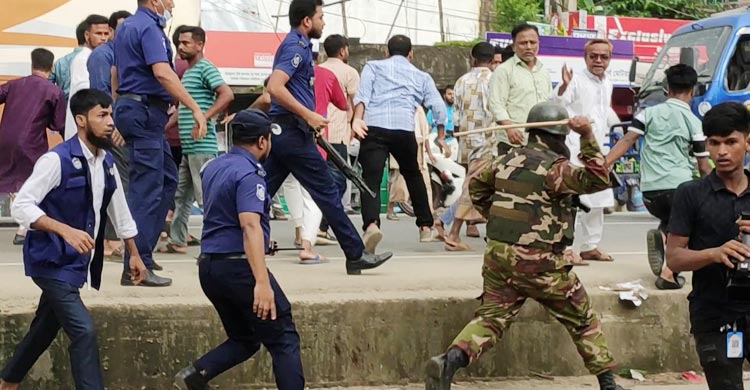 কক্সবাজারে এনসিপির পথসভার মঞ্চে বিএনপির হামলার অভিযোগ