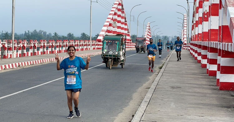 কক্সবাজারে তৃতীয় ম্যারাথন অনুষ্ঠিত