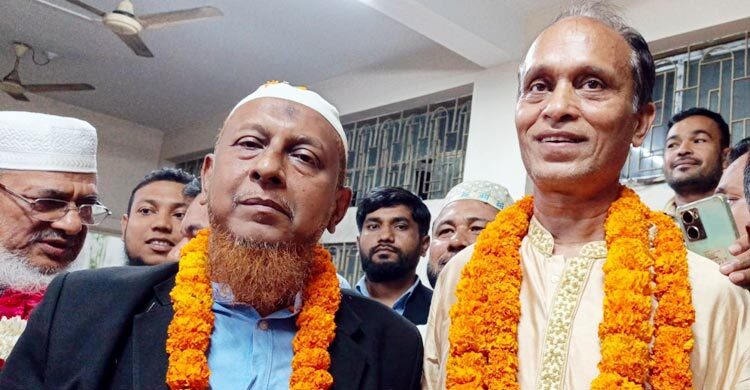 কক্সবাজার আইনজীবী সমিতির নির্বাচনে তিন প্যানেলের ভাগাভাগির জয়