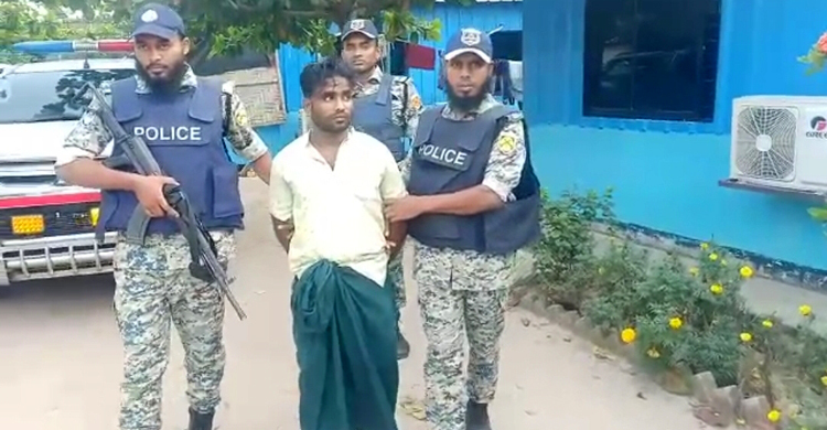 উখিয়ায় রোহিঙ্গা ক্যাম্পে ফের গোলাগুলি, নিহত ২