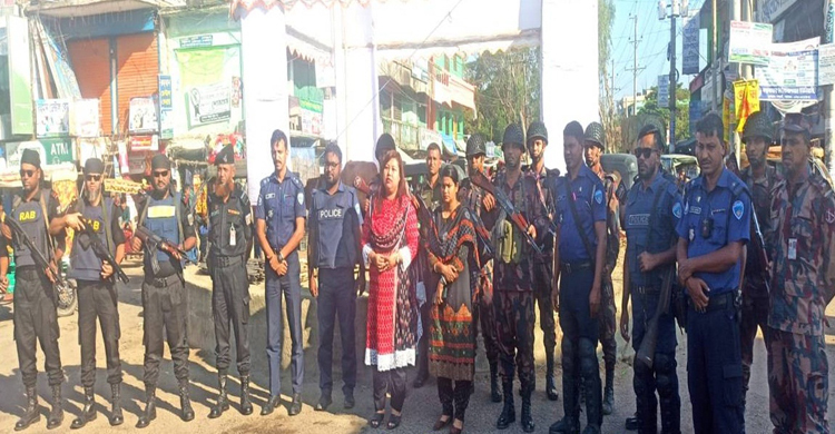 অবরোধের ছাপ নেই কক্সবাজারে, কঠোর অবস্থানে প্রশাসন