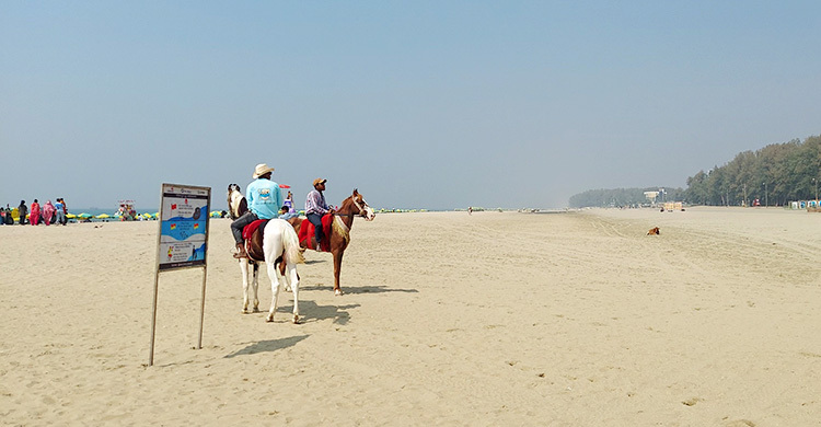 নির্বাচন ঘিরে কক্সবাজারে পর্যটনে স্থবিরতা