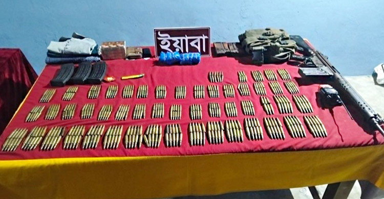 নাফ নদীতে বিজিবির সঙ্গে সশস্ত্র গ্রুপের গোলাগুলি, অস্ত্র উদ্ধার