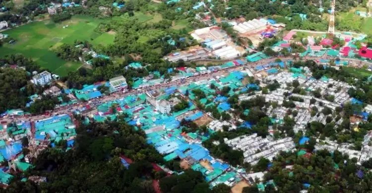 ক্যাম্প থেকে নেমেছে পানি, ফিরছেন রোহিঙ্গারা