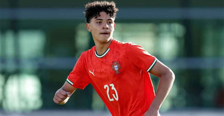 বাবার ক্লাবেই কি নতুন অধ্যায়? রিয়ালের ট্রায়ালে রোনালদো জুনিয়র