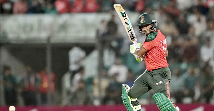 একাই ব্যাট করলেন তামিম, বাকিরা ছিলেন আসা-যাওয়ার মিছিলে