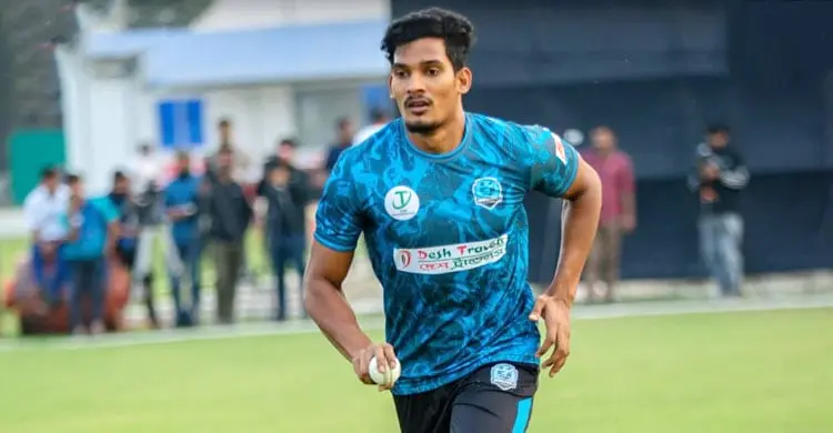 যে স্বপ্ন দুবার অধরা ছিল, এবার তার দুয়ারে মুশফিক