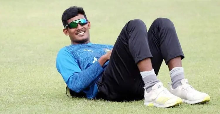 যে স্বপ্ন দুবার অধরা ছিল, এবার তার দুয়ারে মুশফিক