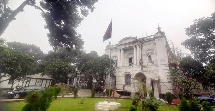 সাবেক এমপিসহ ১৬ আসামির বিরুদ্ধে দশম দিনের সাক্ষ্যগ্রহণ চলছে