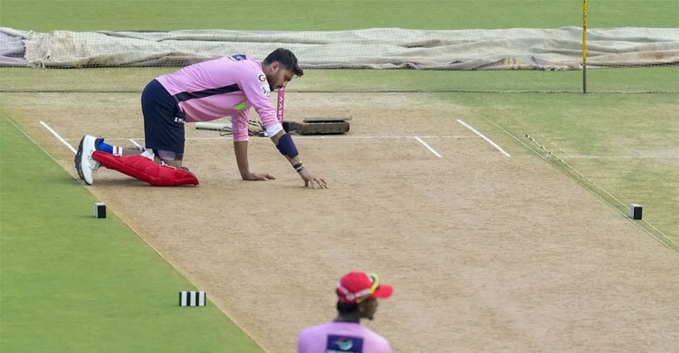 চেন্নাইয়ের বিপক্ষে টস জিতে ব্যাটিংয়ে দিল্লি