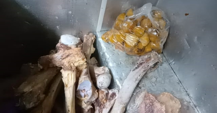 পচা মাংস: চট্টগ্রামে হাজী বিরিয়ানিকে লাখ টাকা জরিমানা