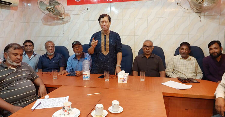 গাড়ির সর্বোচ্চ চালানোর মেয়াদ পুনর্বিবেচনাসহ ৪ দাবিতে ধর্মঘটের ডাক
