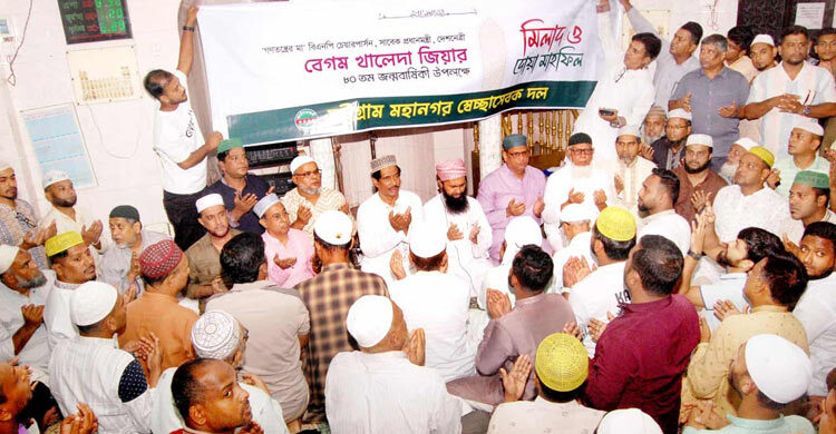 চট্টগ্রামে স্বেচ্ছাসেবক দলের দোয়া মাহফিল