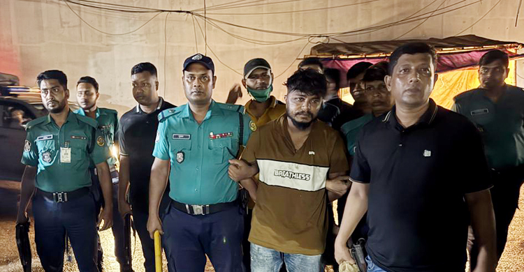 চট্টগ্রামে পুলিশের ওপর হামলার প্রধান আসামি শাকিল গ্রেফতার