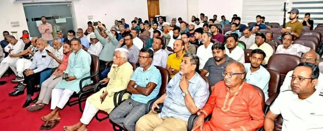 চট্টগ্রাম মহানগর পূজা উদযাপন কমিটির নেতাদের সঙ্গে মহানগর বিএনপির মতবিনিময় সভা