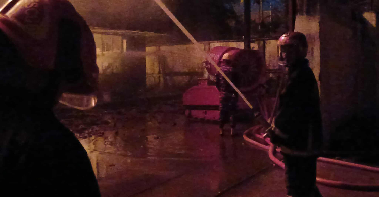 চট্টগ্রাম ইপিজেডে আগুন নেভাতে ব্যবহার হচ্ছে রোবট