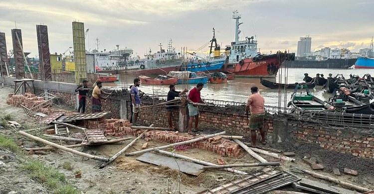 কর্ণফুলী ভরাট করে স্থাপনা: আইএমএস গ্রুপকে জরিমানা