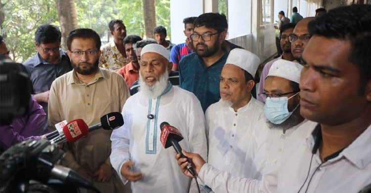 চট্টগ্রামের শিশুটিকে দেখতে হাসপাতালে মহানগর জামায়াত আমির